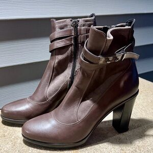 Aquatalia Brown Leather Boots New Without Box Size 9M